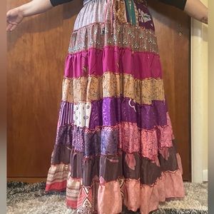 Elastic waistband hippie skirt